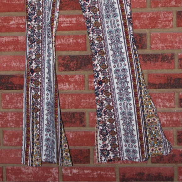 Super soft flare printed pants - Picture 3 of 3